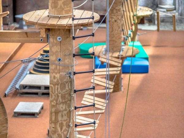 How to Prepare for an Indoor Ropes Course